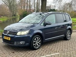 Blauw Gebruikt 2011 VW Touran Comfortline MPV | € 8.450 (Duur)