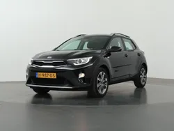 Zwart Gebruikt 2020 Kia Stonic SUV | € 16.835 (Eerlijke prijs)