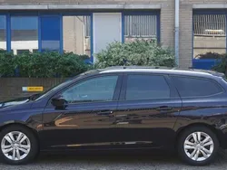 Blauw Gebruikt 2016 Peugeot 308 Stationwagen | € 6.450 (Iets duurder)