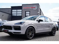 Grijs Gebruikt 2022 Porsche Cayenne SUV | € 81.995 (Eerlijke prijs)