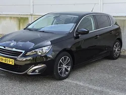 Zwart Gebruikt 2017 Peugeot 308 Allure Hatchback | € 7.999 (Goede deal)