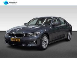 Grijs Gebruikt 2020 BMW 320 Executive Sedan | € 23.925 (Super prijs)