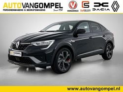 Zwart Gebruikt 2022 Renault Arkana R.S. SUV | € 23.945 (Eerlijke prijs)