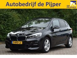 Zwart Gebruikt 2021 BMW 220 Executive Stationwagen | € 31.950 (Duur)