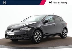 Zwart Gebruikt 2024 VW Polo R-line Hatchback | € 25.940 (Eerlijke prijs)