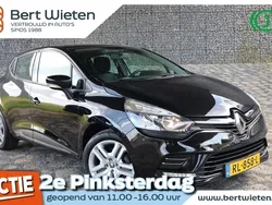 Zwart Gebruikt 2018 Renault Clio IV Zen Hatchback | € 10.545 (Eerlijke prijs)