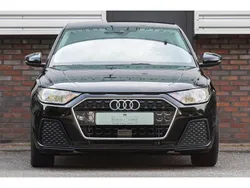Zwart Gebruikt 2021 Audi A1 Sportback Basis Hatchback | € 21.700 (Goede deal)