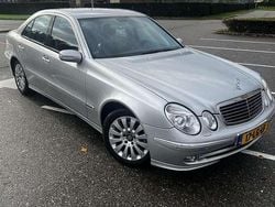 Grijs Gebruikt 2003 Mercedes E240 Avantgarde Sedan | € 2.850 (Goede deal)