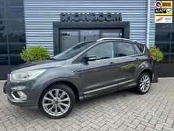 Grijs Gebruikt 2017 Ford Kuga Vignale SUV | € 20.895 (Iets duurder)