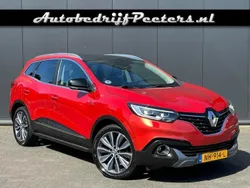Rood Gebruikt 2017 Renault Kadjar Bose Edition SUV | € 14.950 (Goede deal)