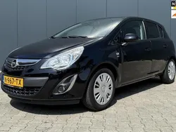 Zwart Gebruikt 2011 Opel Corsa Selection Hatchback | € 4.995 (Eerlijke prijs)