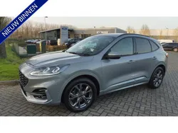 Grijs Gebruikt 2023 Ford Kuga ST-Line X SUV | € 32.494 (Iets duurder)