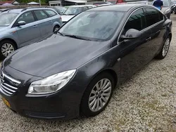 Grijs Gebruikt 2010 Opel Insignia Edition Hatchback | € 4.495 (Goede deal)