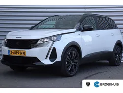Wit, metallic lak Gebruikt 2024 Peugeot 5008 GT MPV | € 34.900 (Eerlijke prijs)