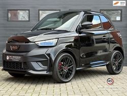 Zwart Nieuw 2025 Ligier JS50 Hatchback | € 23.495 (Eerlijke prijs)