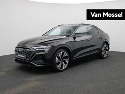 Zwart Nieuw 2025 Audi Q8 e-tron Sport SUV | € 92.900