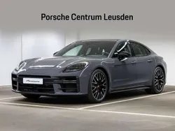 Grijs Gebruikt 2024 Porsche Panamera 4 Sedan | € 174.900