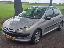 Grijs Gebruikt 2000 Peugeot 206 | € 1.350 (Eerlijke prijs)