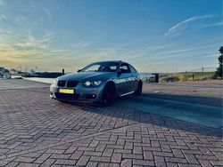 Grijs Gebruikt 2007 BMW 330 Coupé | € 13.500 (Duur)