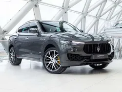 Groen Gebruikt 2018 Maserati Levante SUV | € 62.950