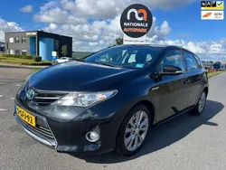Zwart Gebruikt 2013 Toyota Auris Hybrid Executive Hatchback | € 8.750 (Eerlijke prijs)