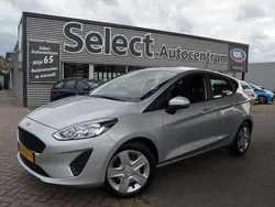 Grijs Gebruikt 2018 Ford Fiesta Trend Hatchback | € 9.740 (Eerlijke prijs)