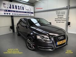 Grijs Gebruikt 2010 Audi A3 Sportback Attraction Hatchback | € 7.450