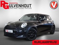 Zwart Gebruikt 2022 Mini Cooper Hatchback | € 27.440 (Duur)