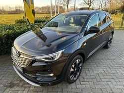 Zwart Gebruikt 2019 Opel Grandland X Innovation SUV | € 20.650 (Iets duurder)