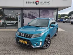 Blauw Gebruikt 2024 Suzuki Vitara Style SUV | € 27.490 (Eerlijke prijs)