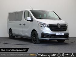 Gris comete Gebruikt 2024 Renault Trafic Van | € 39.945 (Eerlijke prijs)