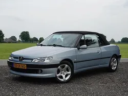 Grijs Gebruikt 2002 Peugeot 306 Cabriolet Cabriolet | € 3.250