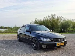 Gebruikt 2004 Lexus IS200 Business Edition Sedan | € 8.500