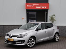 Grijs Gebruikt 2015 Renault Mégane III Bose Edition Hatchback | € 8.999 (Goede deal)