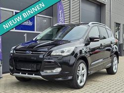Zwart Gebruikt 2015 Ford Kuga SUV | € 14.850 (Eerlijke prijs)