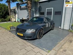 Grijs Gebruikt 2004 Audi TT S-Line Coupé | € 7.349 (Goede deal)