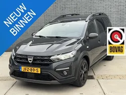 Grijs Gebruikt 2022 Dacia Jogger Extreme MPV | € 18.875 (Eerlijke prijs)