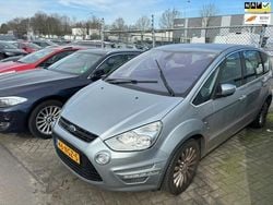 Grijs Gebruikt 2010 Ford S-MAX Titanium MPV | € 2.950 (Super prijs)