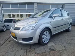 Grijs, metallic lak Gebruikt 2009 Toyota Verso Terra MPV | € 2.999