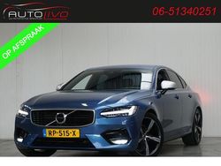 Blauw, metallic lak Gebruikt 2018 Volvo S90 R-Design Sedan | € 26.995 (Eerlijke prijs)