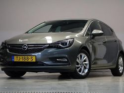 Grijs Gebruikt 2018 Opel Astra Innovation Hatchback | € 12.445 (Eerlijke prijs)