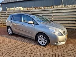 Grijs Gebruikt 2010 Toyota Verso Business Edition MPV | € 6.750 (Goede deal)