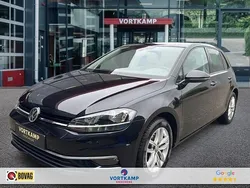 Zwart Gebruikt 2017 VW Golf VII Comfortline Hatchback | € 16.950 (Eerlijke prijs)