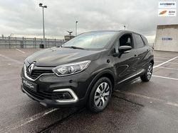 Zwart (metallic) Gebruikt 2018 Renault Captur Zen SUV | € 9.950 (Super prijs)