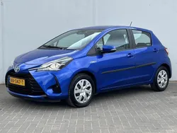 Blauw Gebruikt 2017 Toyota Yaris Hatchback | € 15.780 (Eerlijke prijs)