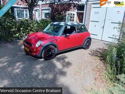 Rood Gebruikt 2007 Mini Cooper Pepper Hatchback | € 3.499
