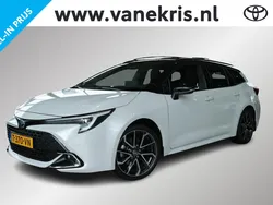 Wit Gebruikt 2023 Toyota Corolla Hybrid Premium Stationwagen | € 43.750
