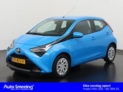 Blauw Gebruikt 2019 Toyota Aygo X-play Hatchback | € 11.395 (Eerlijke prijs)