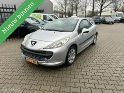 Grijs Gebruikt 2007 Peugeot 207 CC Cabriolet | € 2.959 (Goede deal)