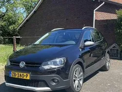 Zwart Gebruikt 2014 VW Polo Cross Hatchback | € 6.499 (Goede deal)